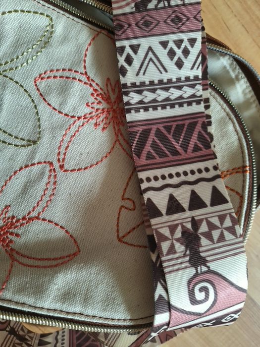 Disney Parks Moana (vaiana) sling bag - edycja limitowana backpack