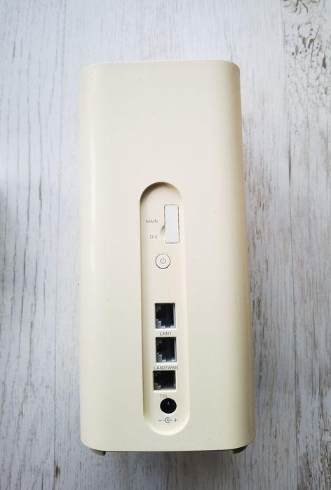 Ruter Huawei B818