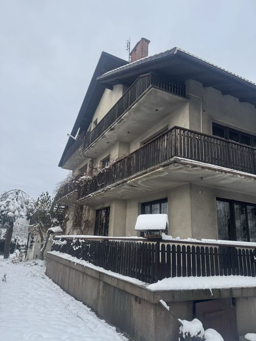 Duży dom do wynajęcia.