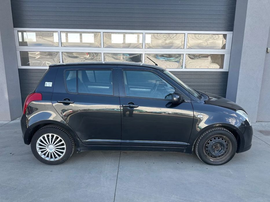 Suzuki Swift / 69KM / rok produkcji 2009