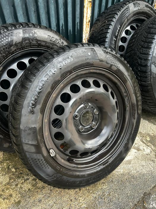 Pneus de inverno com jantes ferro Kumho