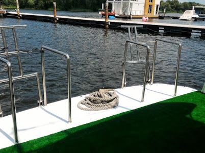 Продам моторную яхту «Асканія»