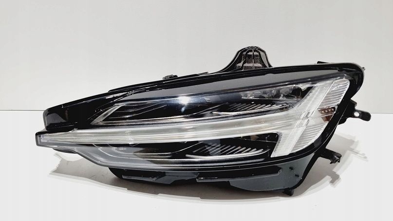 Reflektor lewy mid led Volvo S60 V60 europa
