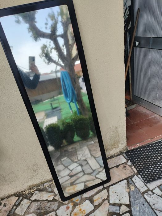 Espelho pé alto em bom estado