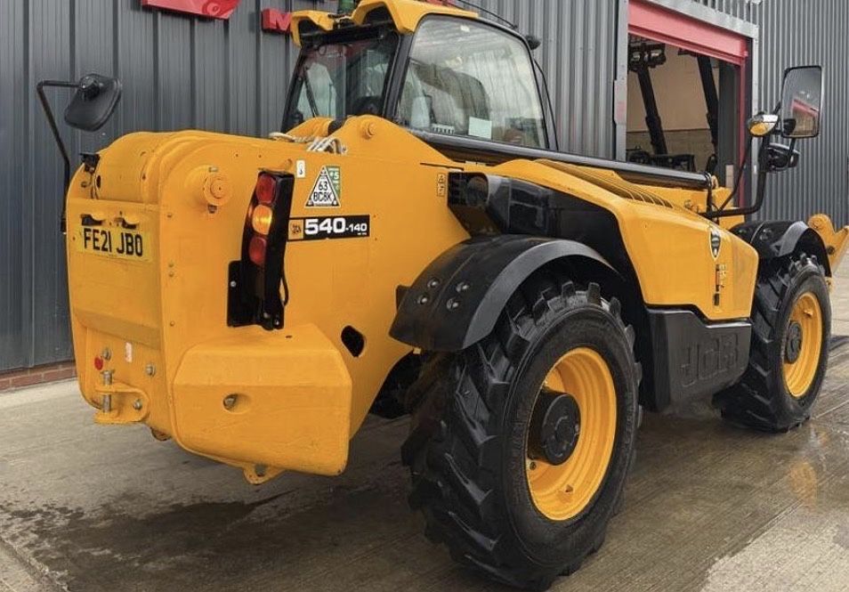 Навантажувач телескопічний JCB 540-140