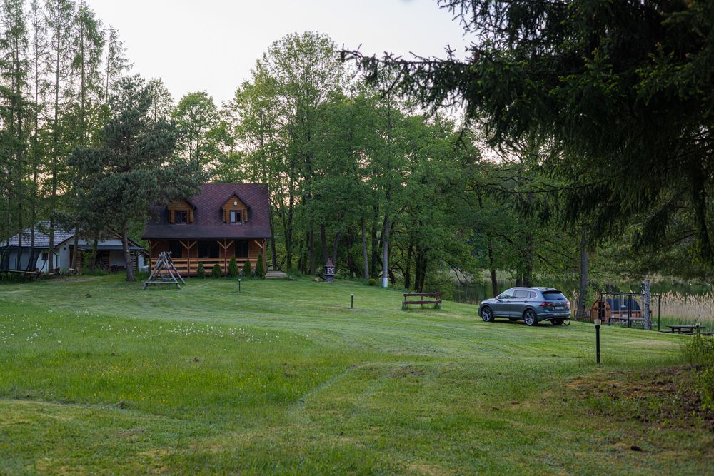 Dom Nad Jeziorem MAZURY balia Jezioro KawalerskI Winiec sauna plaża