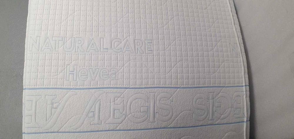 Materac do łóżeczka dla dzieci -  Havea NatualCare  Aegis 140x70