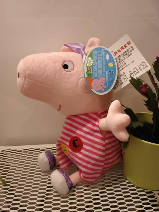 Świnka Peppa 30 cm nowa z metką