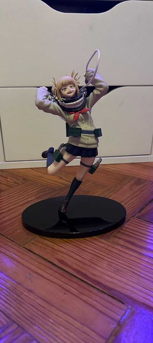 Toga figura anime boku no hero