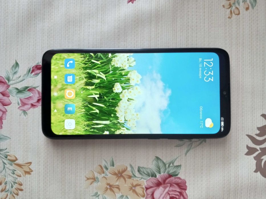 Xiaomi Redmi 8, 4-64Gb, экран 6.22, 4G (LTE), 5000mAh, Global