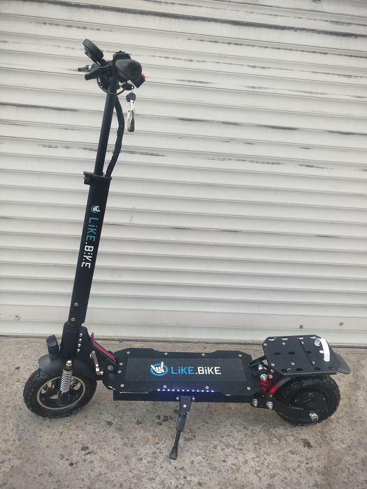 Потужний майже новий електросамокат Like.Bike Solo, пробіг 242 км,  2  ключі, 2 брелка сигналізації.
