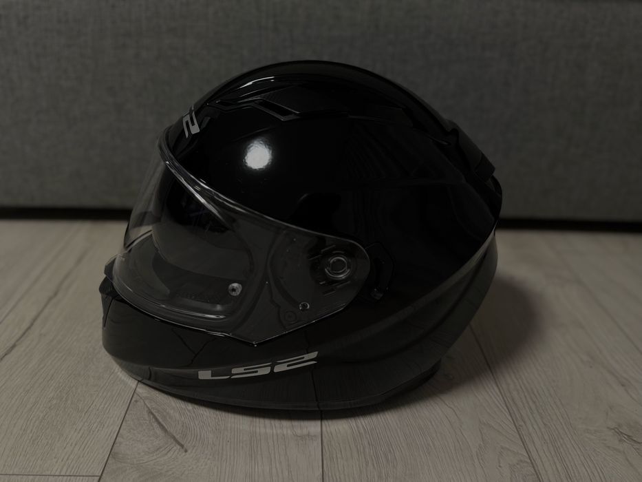 LS2 FF320 Stream Evo Gloss Black