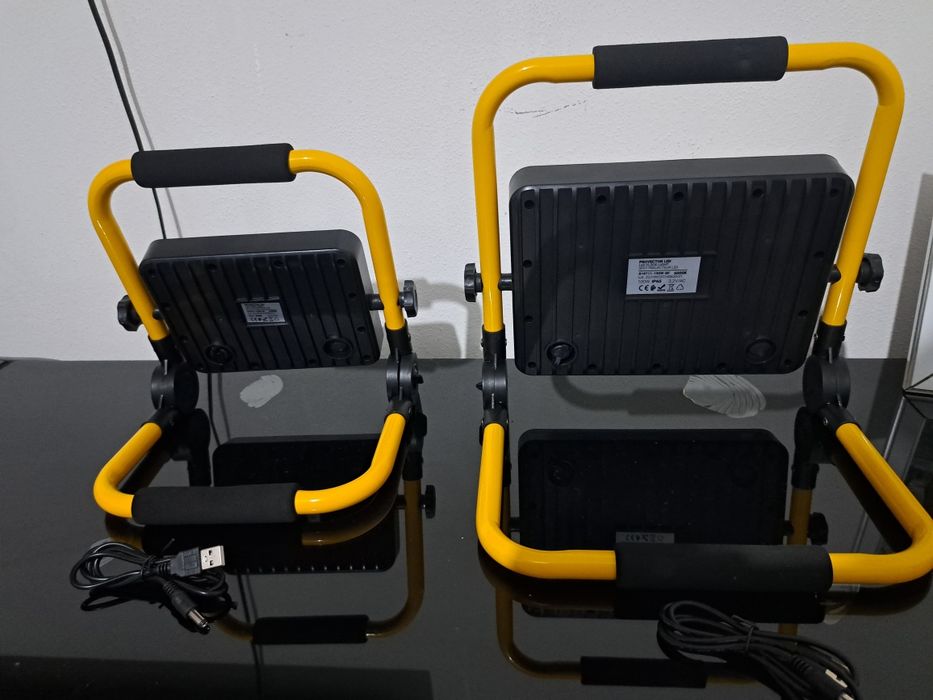 Foco projetor LED portátil de trabalho 60/100w