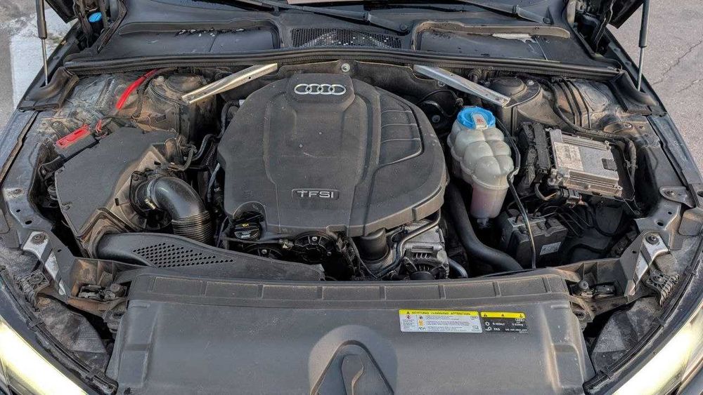 Audi A4 2018 VIN WAUKMAF44JA226256 фото оголошення 11 з 24