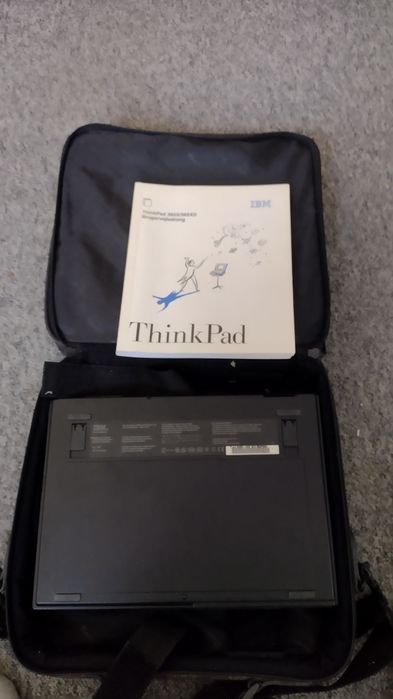 IBM ThinkPad 365xd  laptop vintage lata 90'