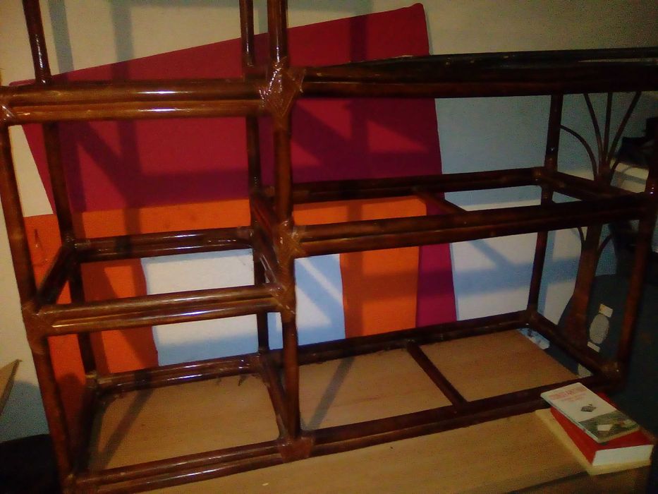 movel em L com vidros