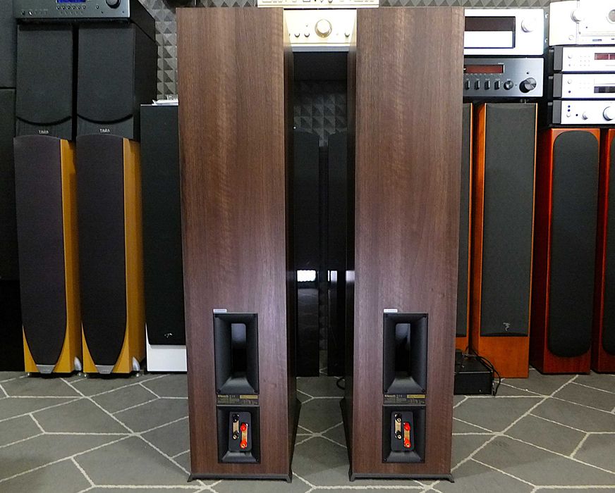 Potężne kolumny głośnikowe KLIPSCH RP-8000F