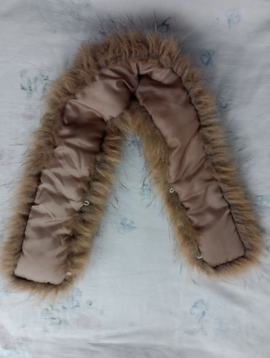 Futrzany kołnierz 72 cm