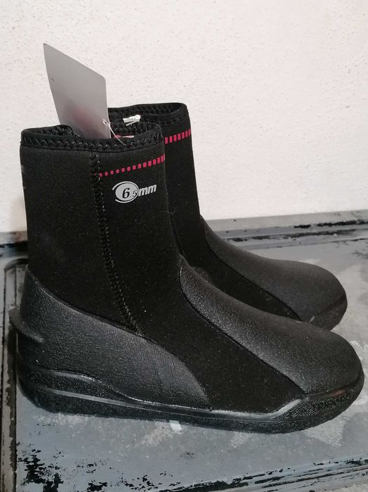 6.5 mm Diving Boots, Size 40/41, NEW