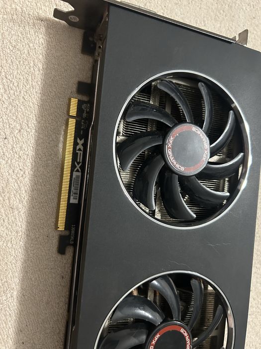 R9 280x.
