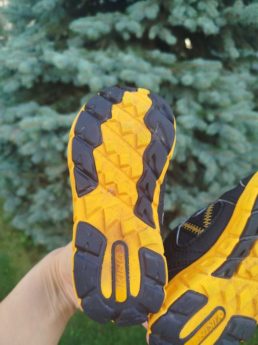 Кросівки, черевики Viking 23