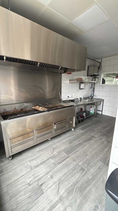 Chapa de INOX - Parede entre Churrasqueira e HOT - Como Nova (2,41m x 1,20m)
