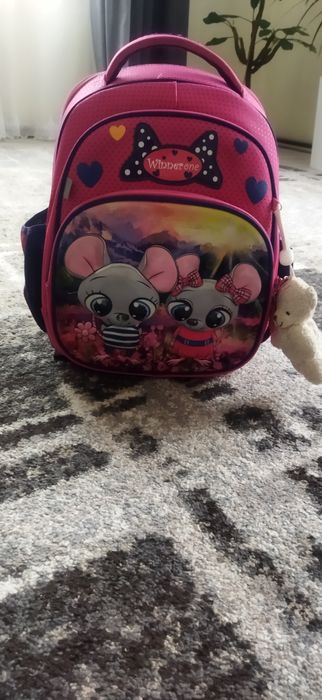 Рюкзак для дівчинки