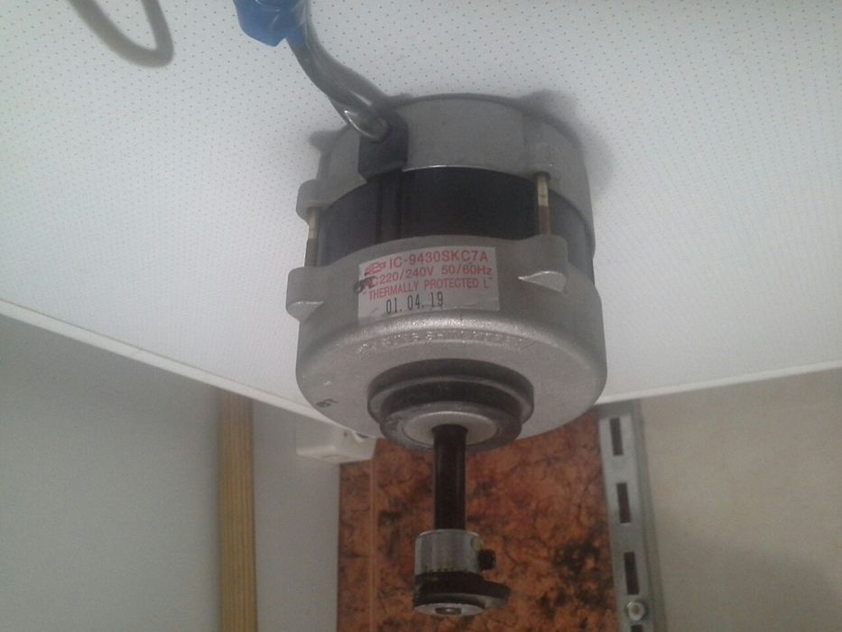 Двигатель(мотор) вентилятора внутреннего блока кондиционера SAMSUNG-18