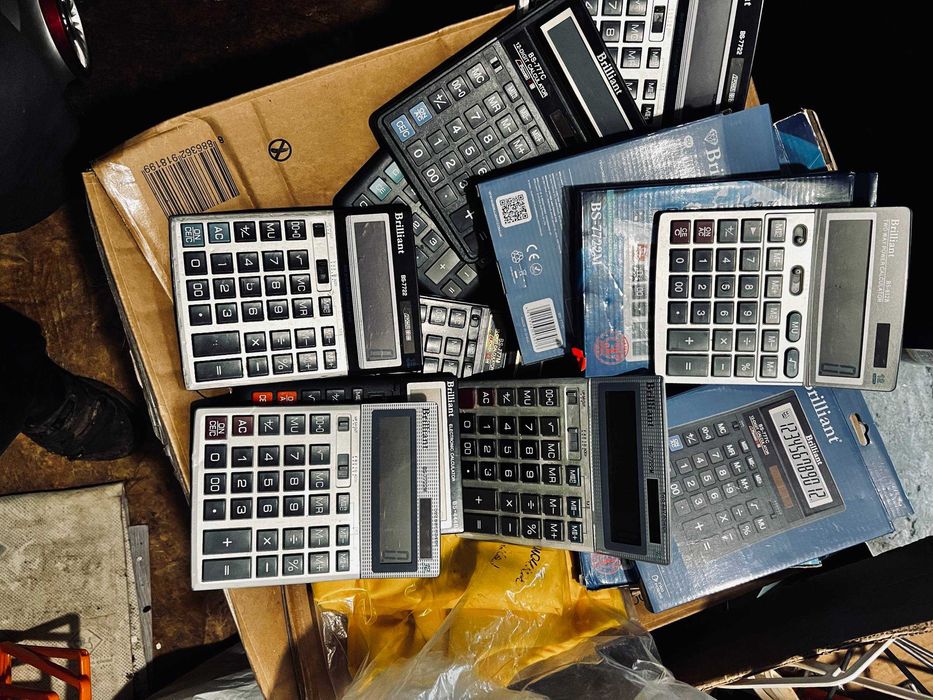 калькулятори для работи або навчання