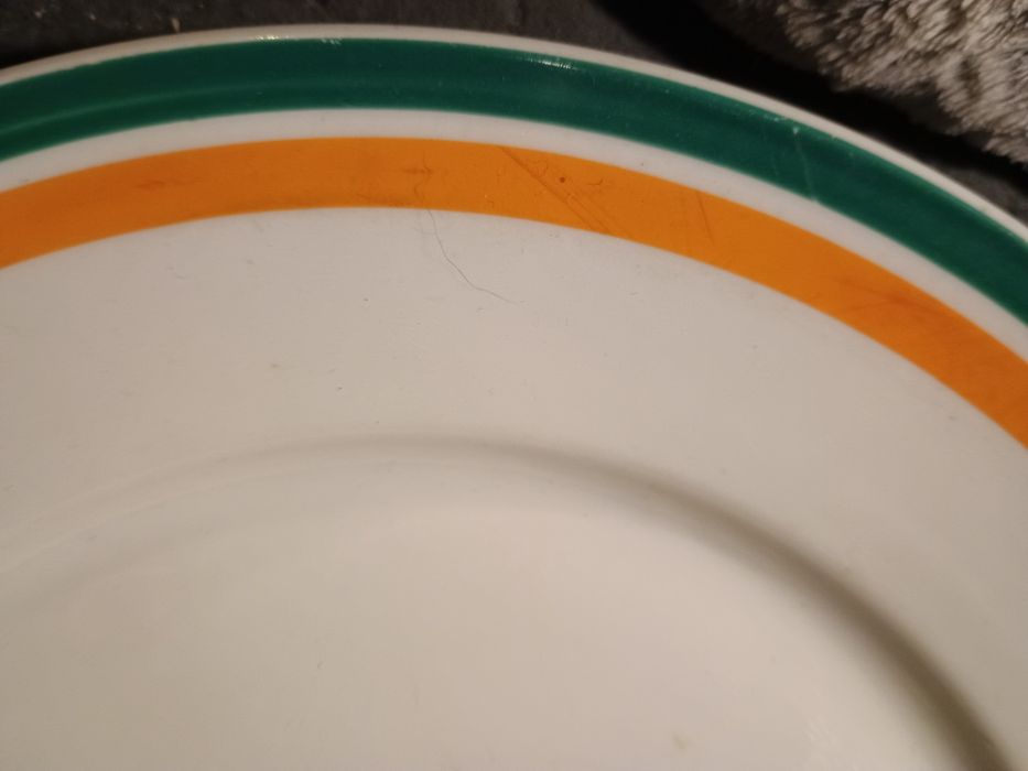 Półmisek porcelanowy,okrągły sygnowany