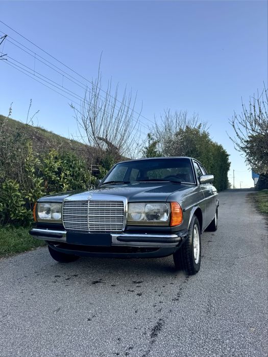 Mercedes W123 300d
