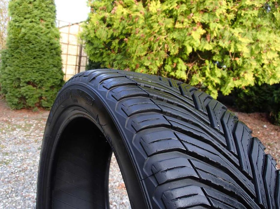 Opone Michelin CrossClimate  205/65 R17 95 Y