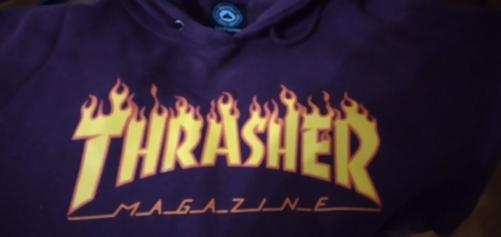 Camisola/HoodieThrasher/Calças Lois e Zara (Tudo Original)