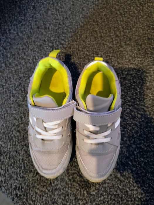 Buty adidaski 30