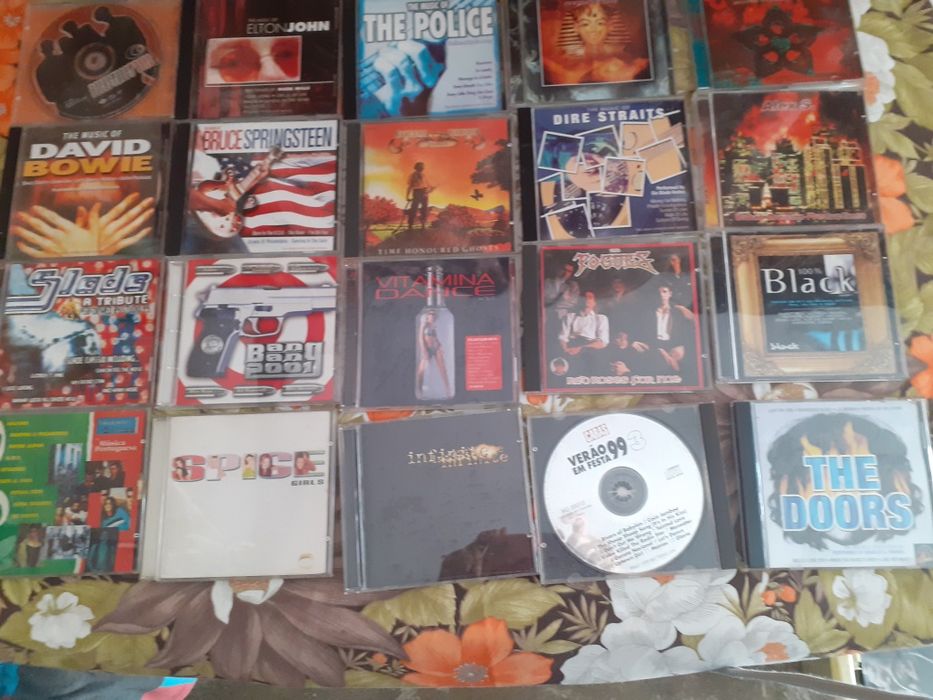 CDS  usados em bom estado