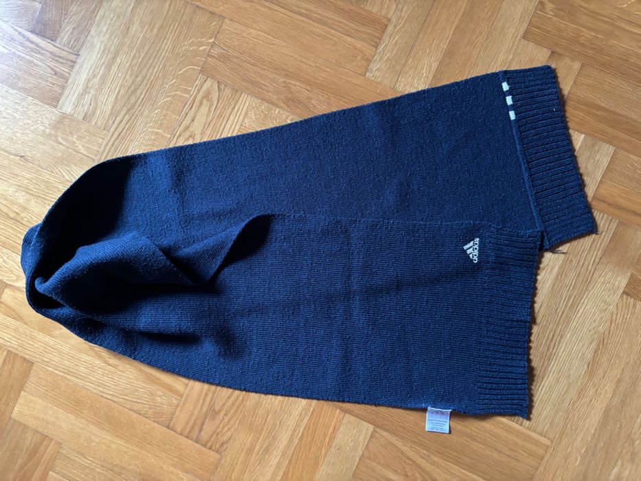 Szalik granatowy Adidas 25 x 152 cm