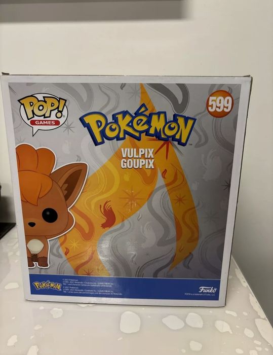 Funko Pop 599 Vulpix Jumbo Size64284034050307123