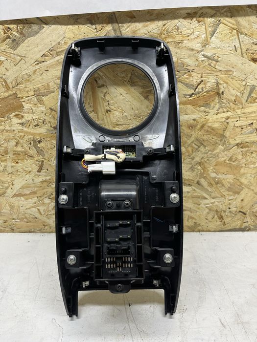 Накладка шифтера АКПП Nissan Leaf