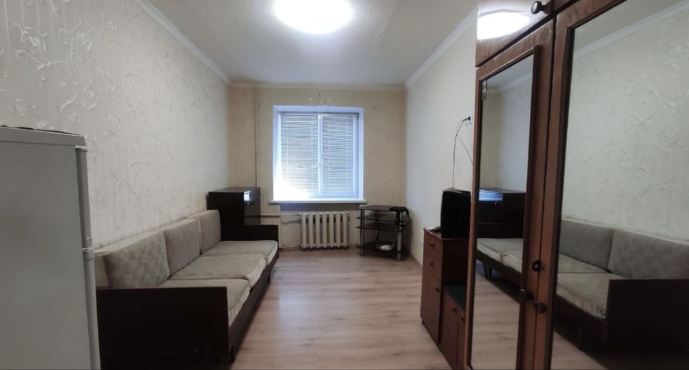 Оренда кімната по вул. Молодвжна