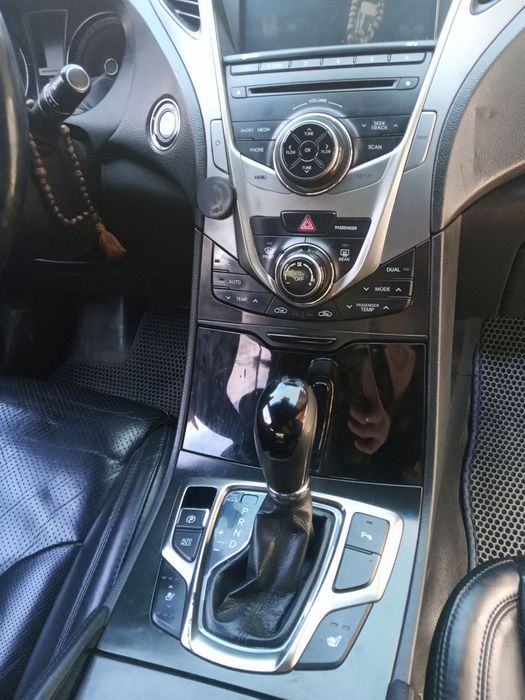 Продам комфортний автомобіль Hyunday Grandeur