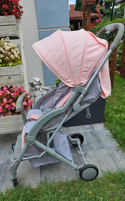 Spacerówka kinderkraft pilot 5.8kg.