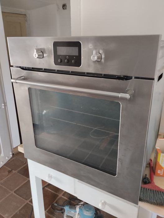 Forno elétrico com pouco uso