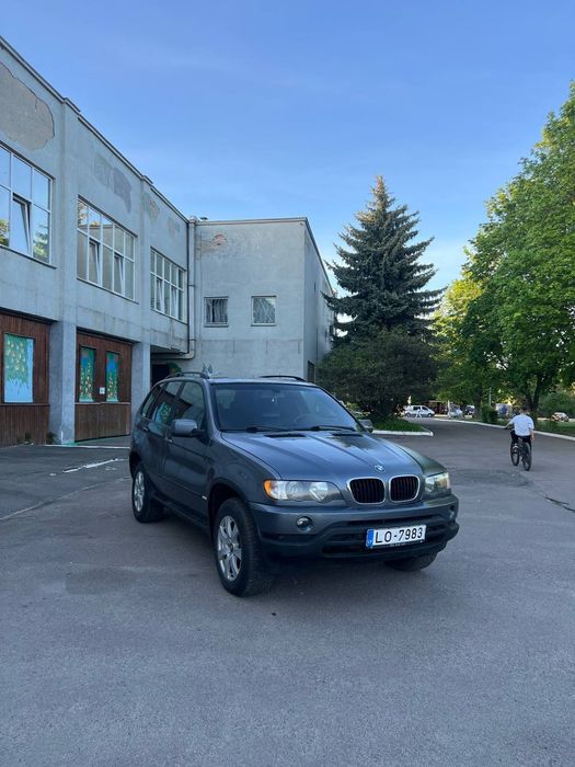 Продам машину bmv x5