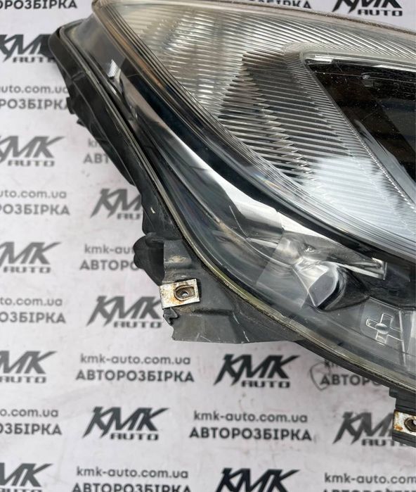 Фара передня права Opel Astra J 09-12р. Європа Опель Астра Джей