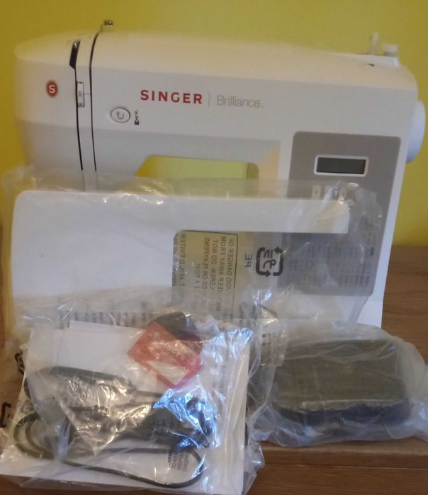 Швейная машинка Singer Brilliance 6180
