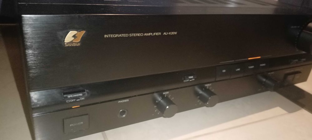 Sansui AU-X201i wzmacniacz stereo