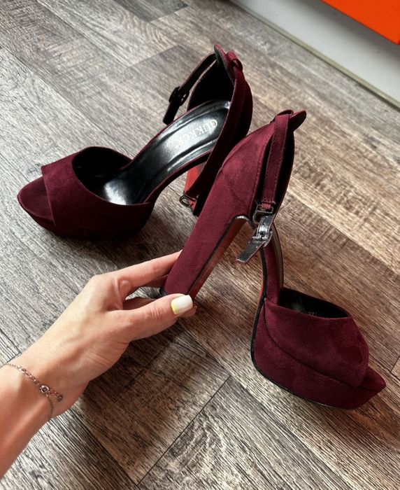 Босоніжки жіночі бордові 39р