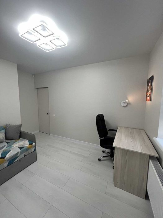 V 2-кімнатна квартира в клубному будинку ЖК «Гармонія»