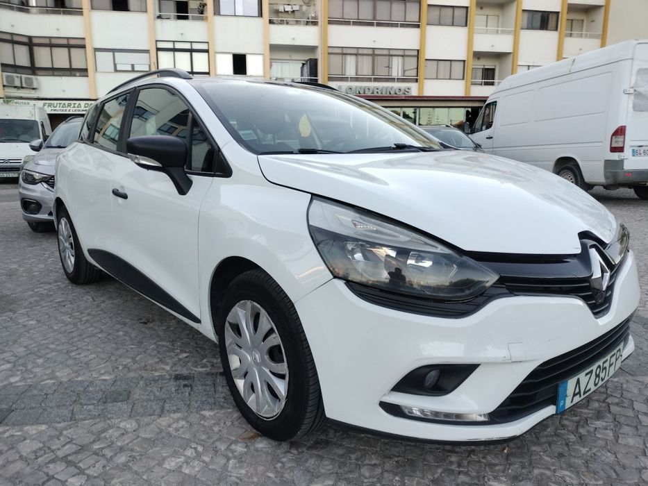 Renault Clio Impecável