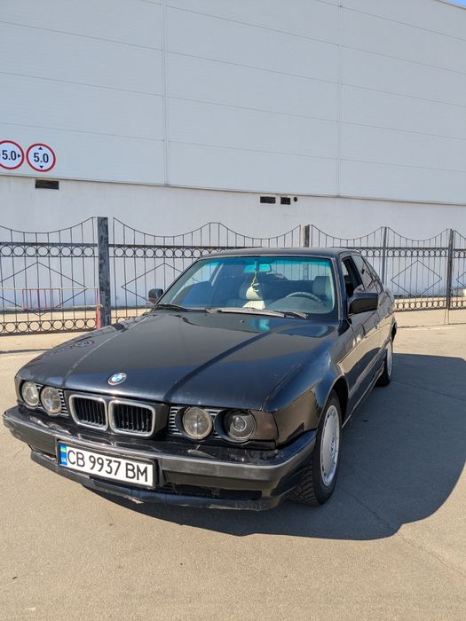Продам BMW e34 520i